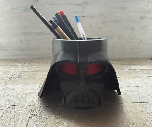 Darth vader stiftehalter - ⭐,